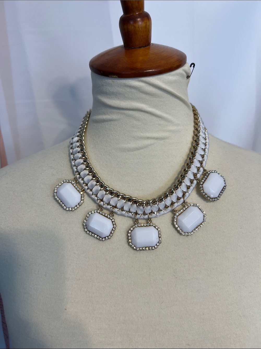 Y2K Statement White and Gold Pendant Bib Necklace